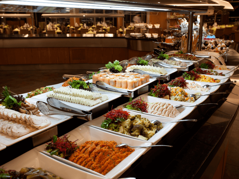 Tại sao bảng giá dụng cụ nhà hàng buffet lại có sự chênh lệch?