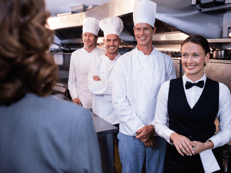 Bí quyết để quản lý nhà hàng thành công (Secrets to Successful Restaurant Management)