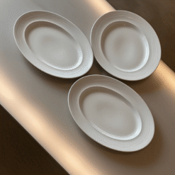 Tại Sao Lựa Chọn Bát Đĩa Nhà Hàng Kiểu Dáng Oval Quan Trọng?