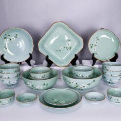 Khám Phá Sự Đa Dạng Của Bộ Bát Đĩa Bát Tràng Men Lam