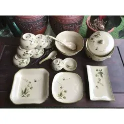 Tại Sao Lựa Chọn Bộ bát đĩa Bát Tràng vẽ tay Quan Trọng?