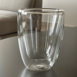 Ly không quai Thủy Tinh Là Gì?