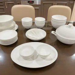 Chính sách lương thưởng phúc, lợi hấp dẫn nhà hàng