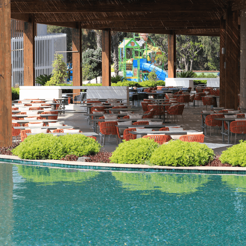 Tuyển Chọn Thiết Bị Bếp Chuyên Biệt Cho Từng Khu Vực Trong Resort