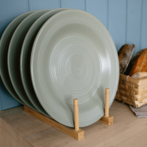 Quản Lý Giá Kệ: Duy Trì Vệ Sinh An Toàn Và Độ Bền