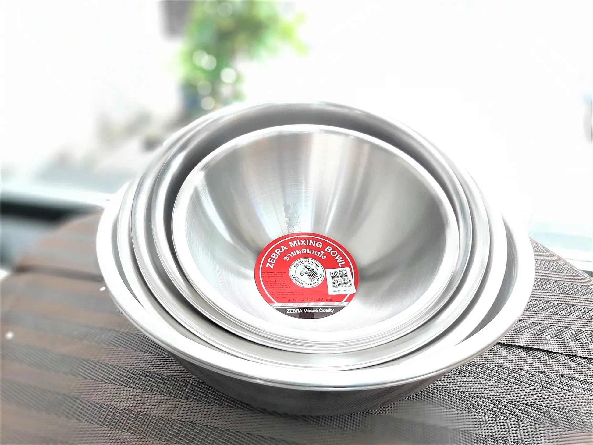 5. Câu Hỏi Thường Gặp (FAQ) Câu hỏi 1: Thau inox có thể dùng được cho bếp từ không?
