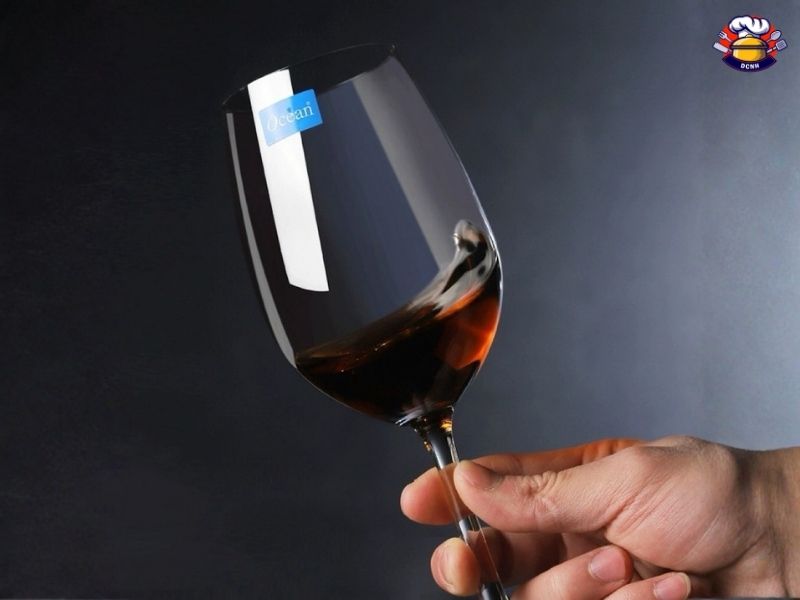 Cách bảo quản và vệ sinh ly Champagne Ocean