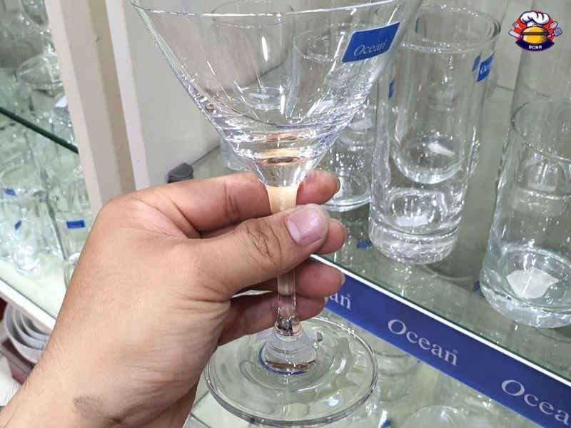 Những lỗi thường gặp khi chọn ly cocktail cho nhà hàng