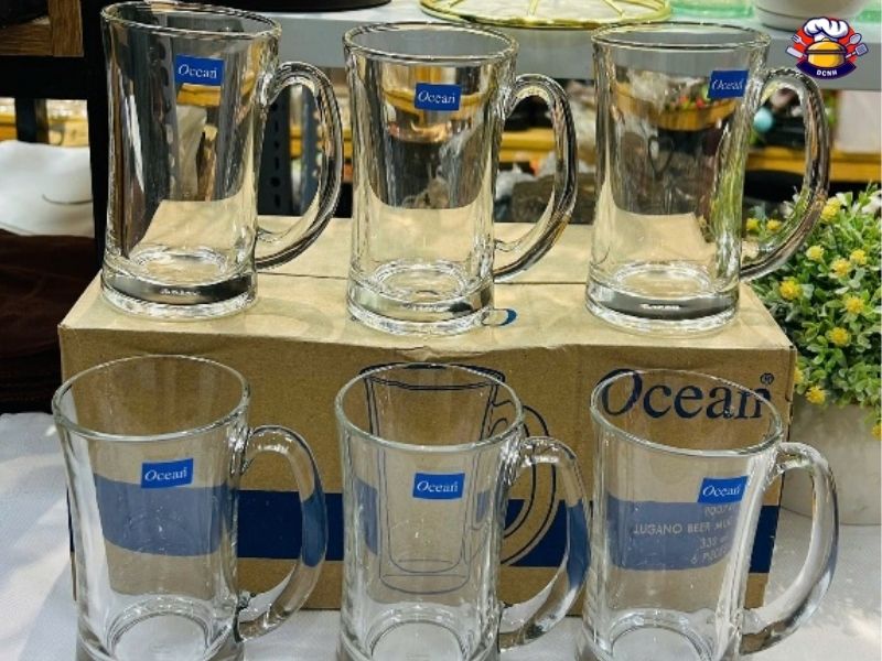 So sánh ly thủy tinh Ocean có quai và ly thủy tinh thường