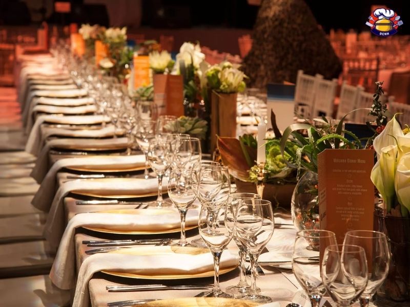 Top các dụng cụ cho sảnh tiệc_phòng tiệc buffet mà nhà hàng, quán ăn nên có