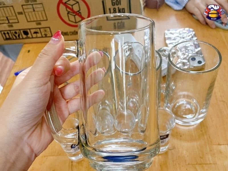 Top các loại ly bia dáng cao, có quai Ocean cho nhà hàng, khách sạn