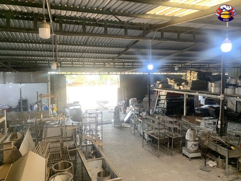Cách chọn xưởng gia công thiết bị dụng cụ inox nhà hàng phù hợp