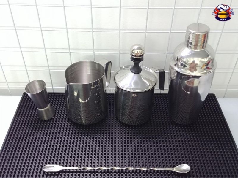 Những sai lầm thường gặp khi chọn mua dụng cụ nhà hàng inox
